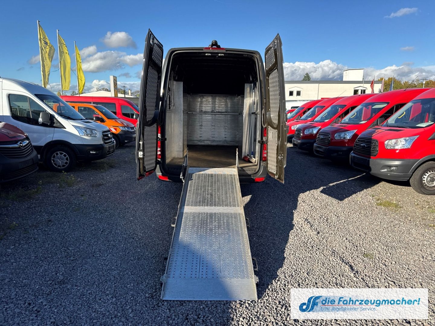 Fahrzeugabbildung Mercedes-Benz Sprinter II Kasten 316 Extra Lang XXL CDI Navi R