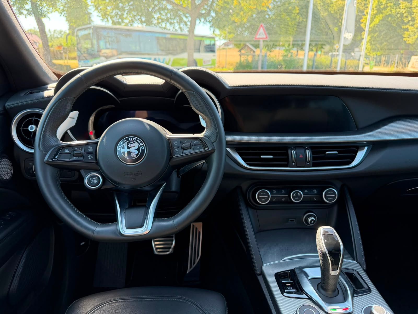 Fahrzeugabbildung Alfa Romeo Stelvio Veloce Q4