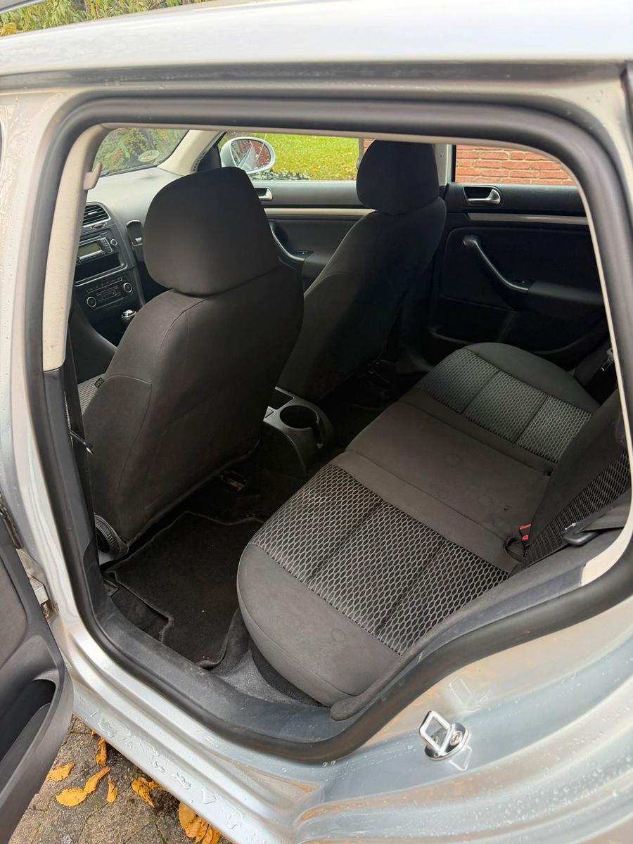 Volkswagen Golf 2011 — photo 10