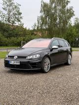 Volkswagen Golf R Variant, 4MOTION, Pano, ACC - Volkswagen Golf: Schwarz, R