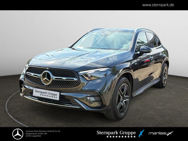 MERCEDES-BENZ GLC 300 e AMG 4M LUFTFE+HA-LENKUNG+PANO+AHK+DIST