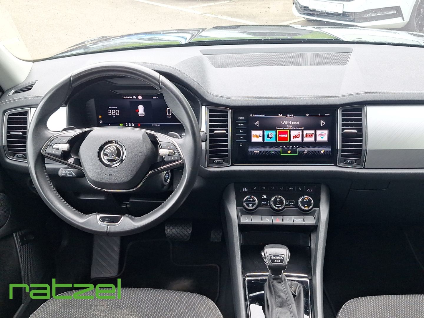 Fahrzeugabbildung SKODA Kodiaq 4x4 Ambition 2.0 TDI DSG AHK Navi Kamera