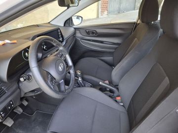 Hyundai i20 - 12