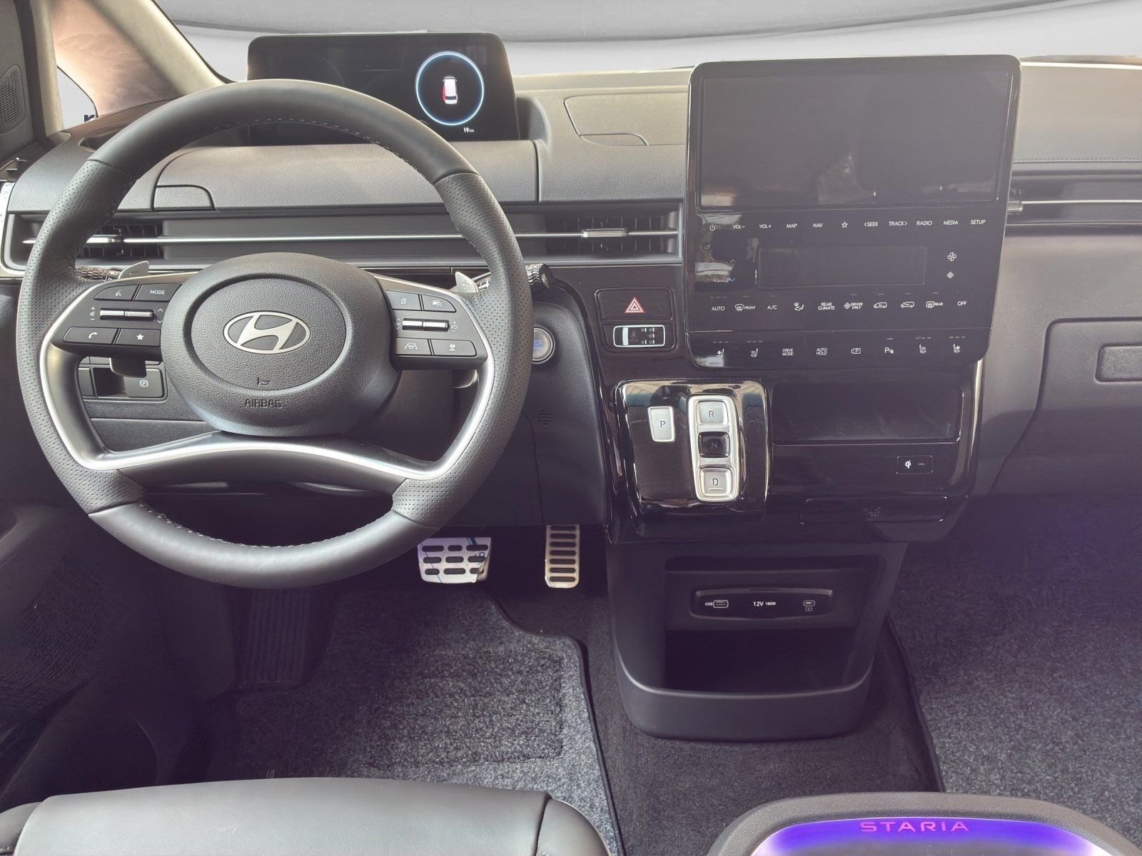 Hyundai Staria – Bild 7