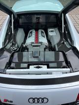 Audi R8 5.2 FSI plus S tronic quattro - - weiße Audi R8