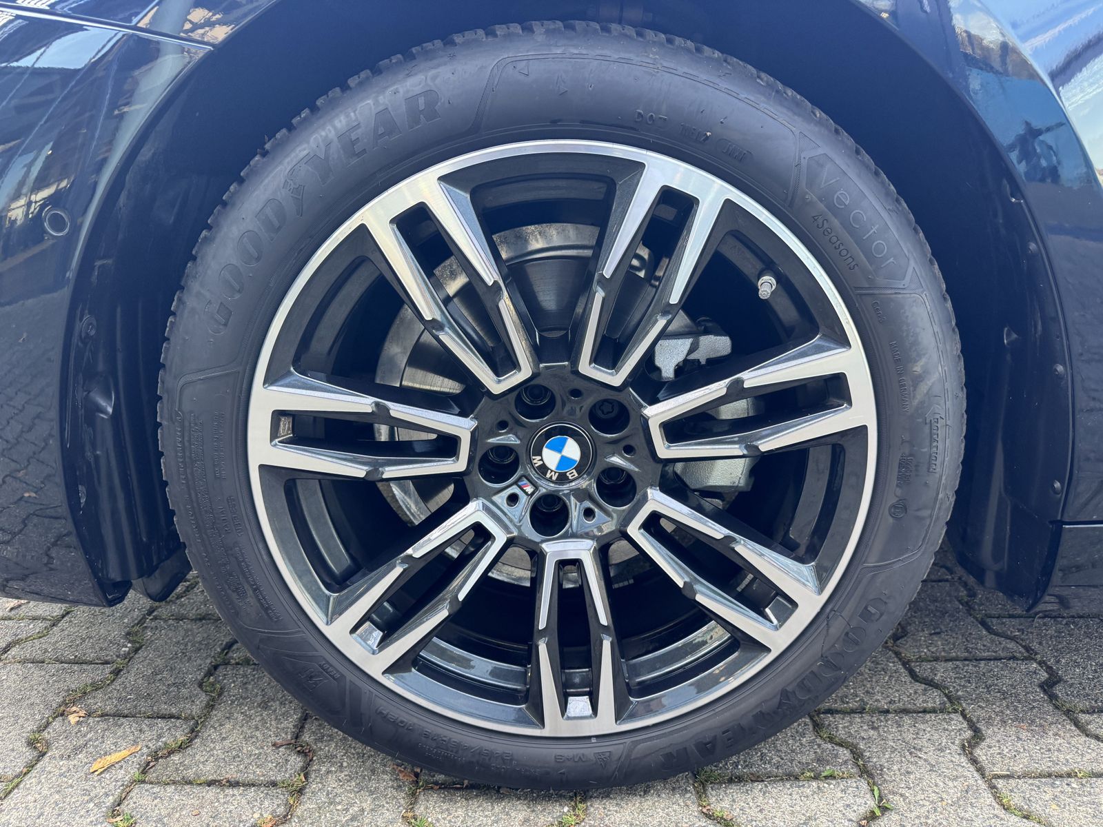 BMW 520 - Bild 10