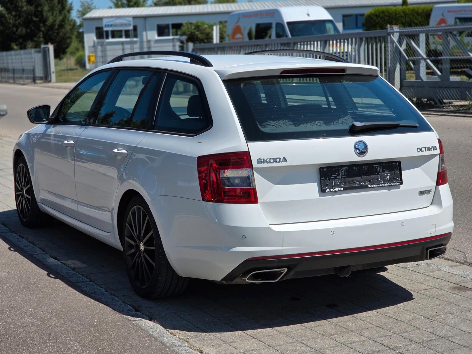 SKODA OCTAVIA COMBI RS 220CH DSG