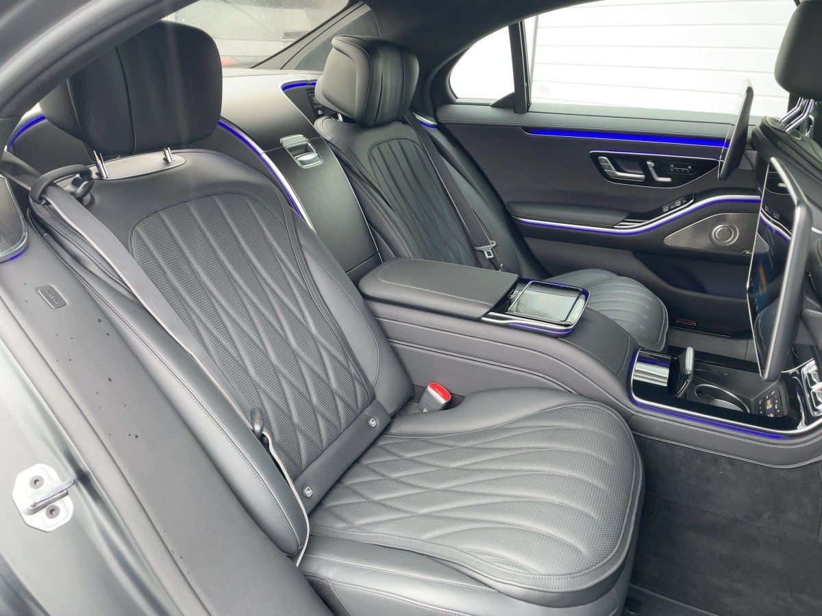 Fahrzeugabbildung Mercedes-Benz S 63 AMG E-Perf. lang Exkl./First-Class/Massage