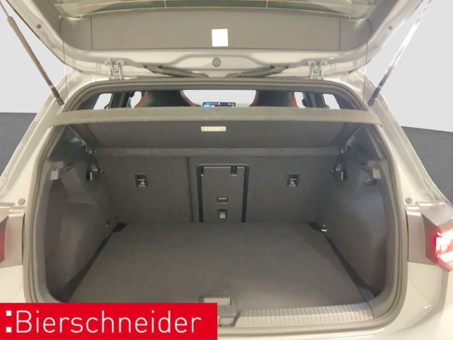 Volkswagen Golf 8 GTI 2.0 TSI DSG Clubsport 19 MATRIX PANO foto 23