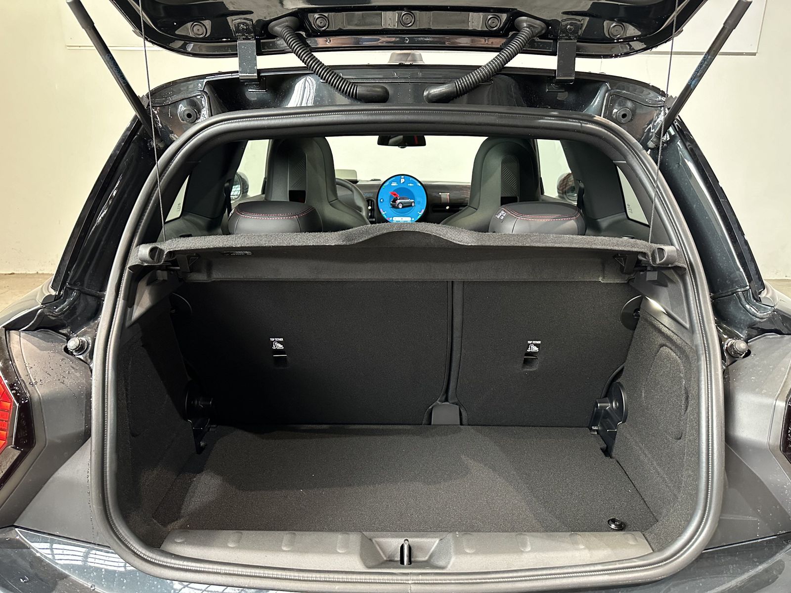 Fahrzeugabbildung MINI Cooper S JCW Trim, Komfortzugang, Head-Up-Displa