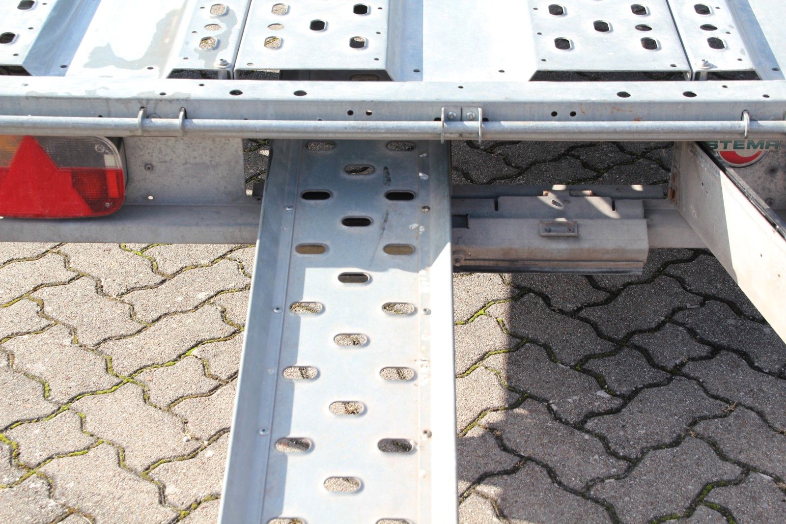 Fahrzeugabbildung Stema ST 02-1
