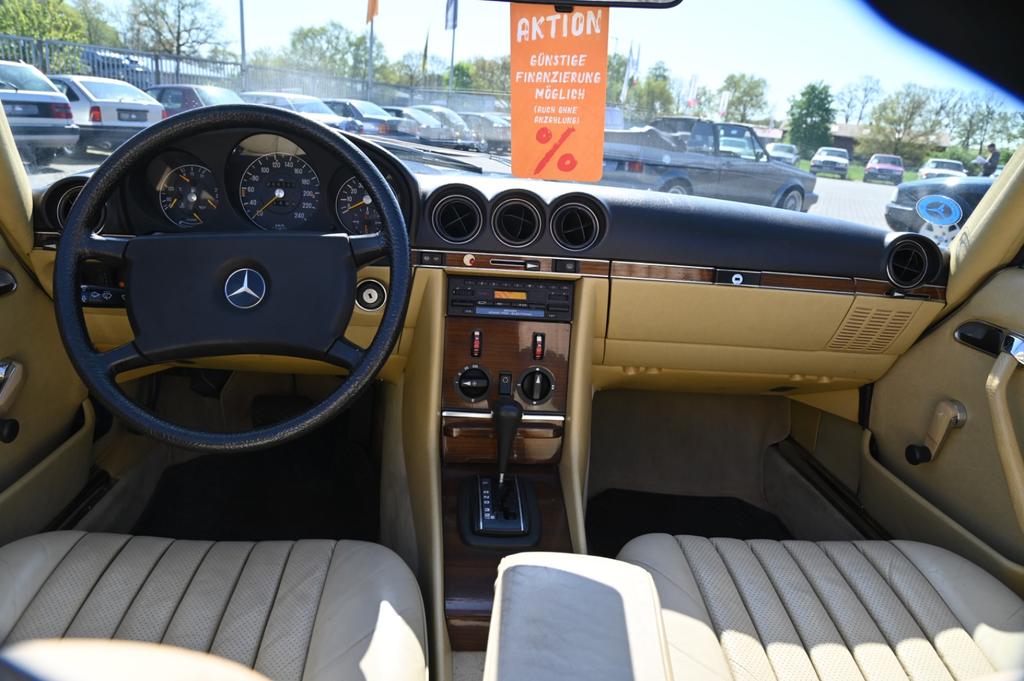 Mercedes-Benz SL 380