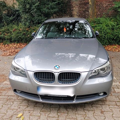 BMW 520i E60