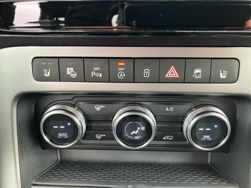 Fahrzeugabbildung Mercedes-Benz T 180 d PROGRESSIVE Standard *AHK*Navi*Leder*LED