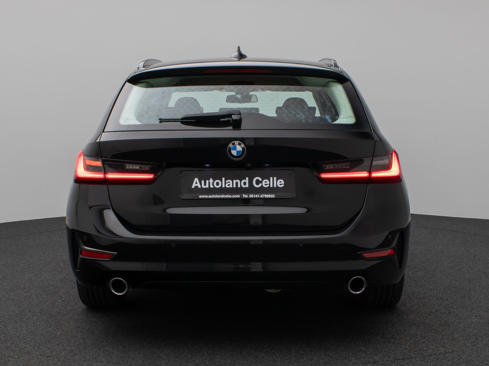 Fahrzeugabbildung BMW 320d xD Sport Line Kamera DAB HiFi Alarm AHK LED