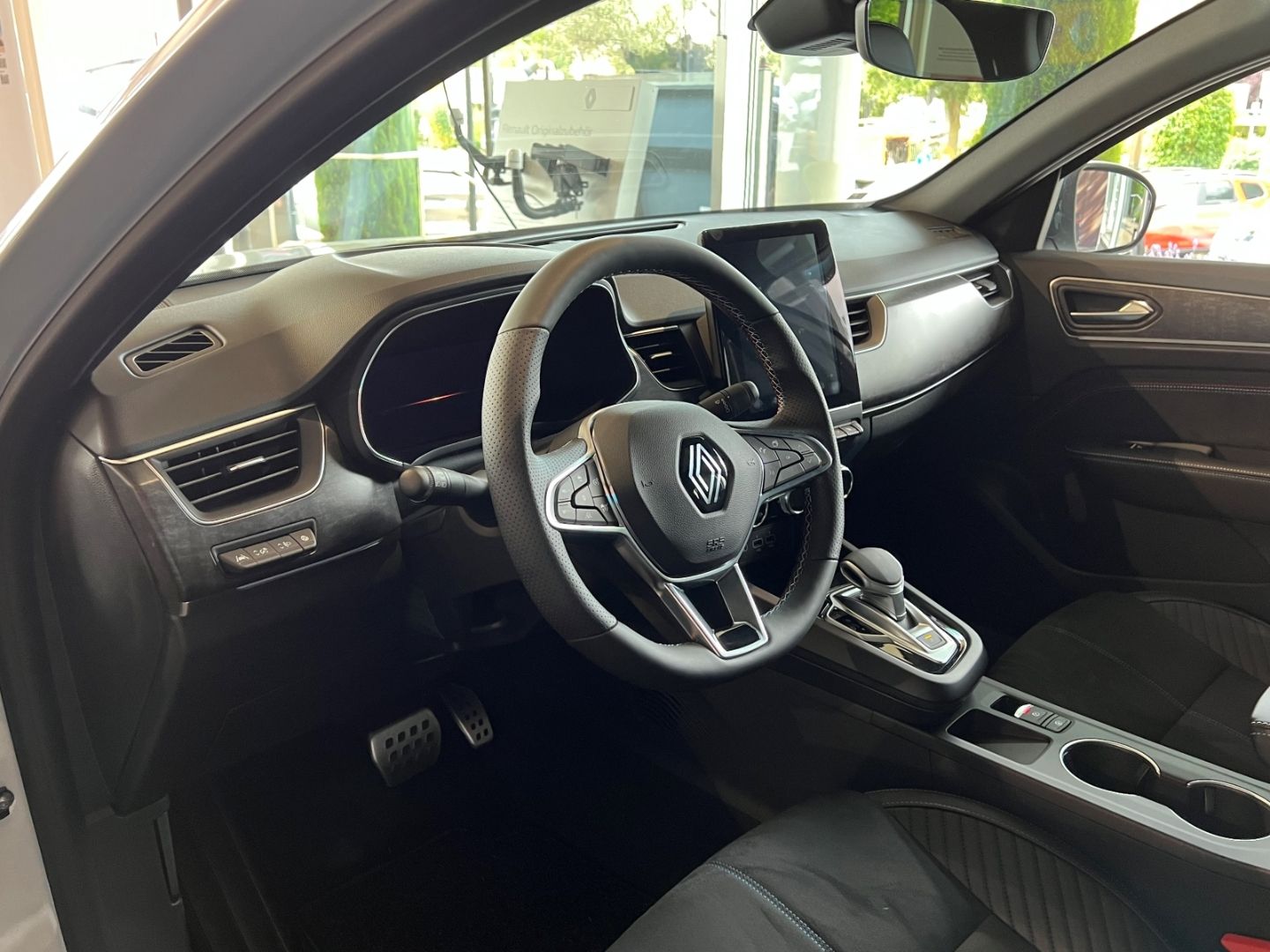 Fahrzeugabbildung Renault Arkana Esprit Alpine 1.6 E-TECH Hybrid 145 EU6e