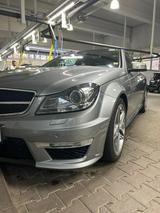 Mercedes-Benz C 63 AMG Coupé Autom. AMG - Mercedes-Benz C 63 AMG Gebrauchtwagen in Stuttgart