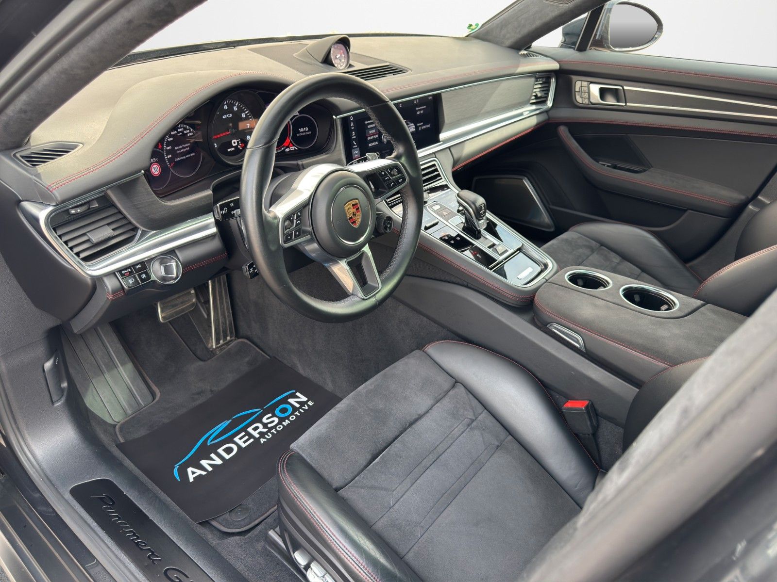 Fahrzeugabbildung Porsche PANAMERA SPORT TURISMO GTS BURM PANO STANDHEIZ