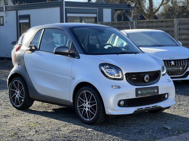 Smart ForTwo BRABUS/MATT*AB WERK*PDC*JBL*NAVI*Pano