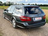 Mercedes-Benz E 220 E -Klasse T-Modell CDI BlueEfficiency *AMG - Mercedes-Benz E 220: Cdi T Modell