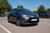 Toyota Yaris 1,5-l Comfort | 1. Hand | TÜV neu | AHK - graue Toyota Yaris