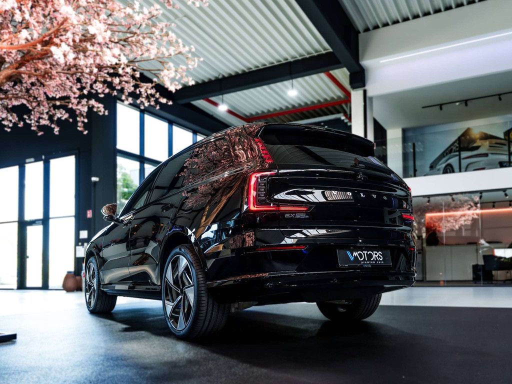 Volvo EX90 107 kWh AWD - 22" - 7 Zitplaatsen - Pano - imagem 3