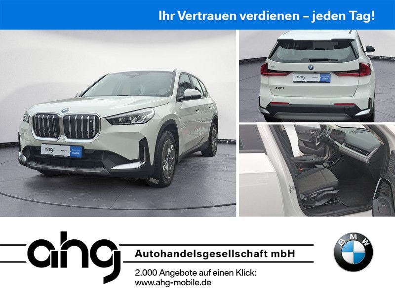 BMW iX1
