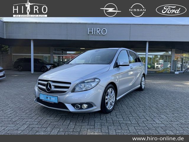 Mercedes-Benz B 180 CDI Sport Paket+AHK+Allwetter+Zahnr neu