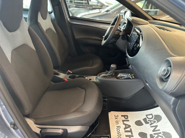 Toyota Aygo X Hybrid Active *Business-Paket*