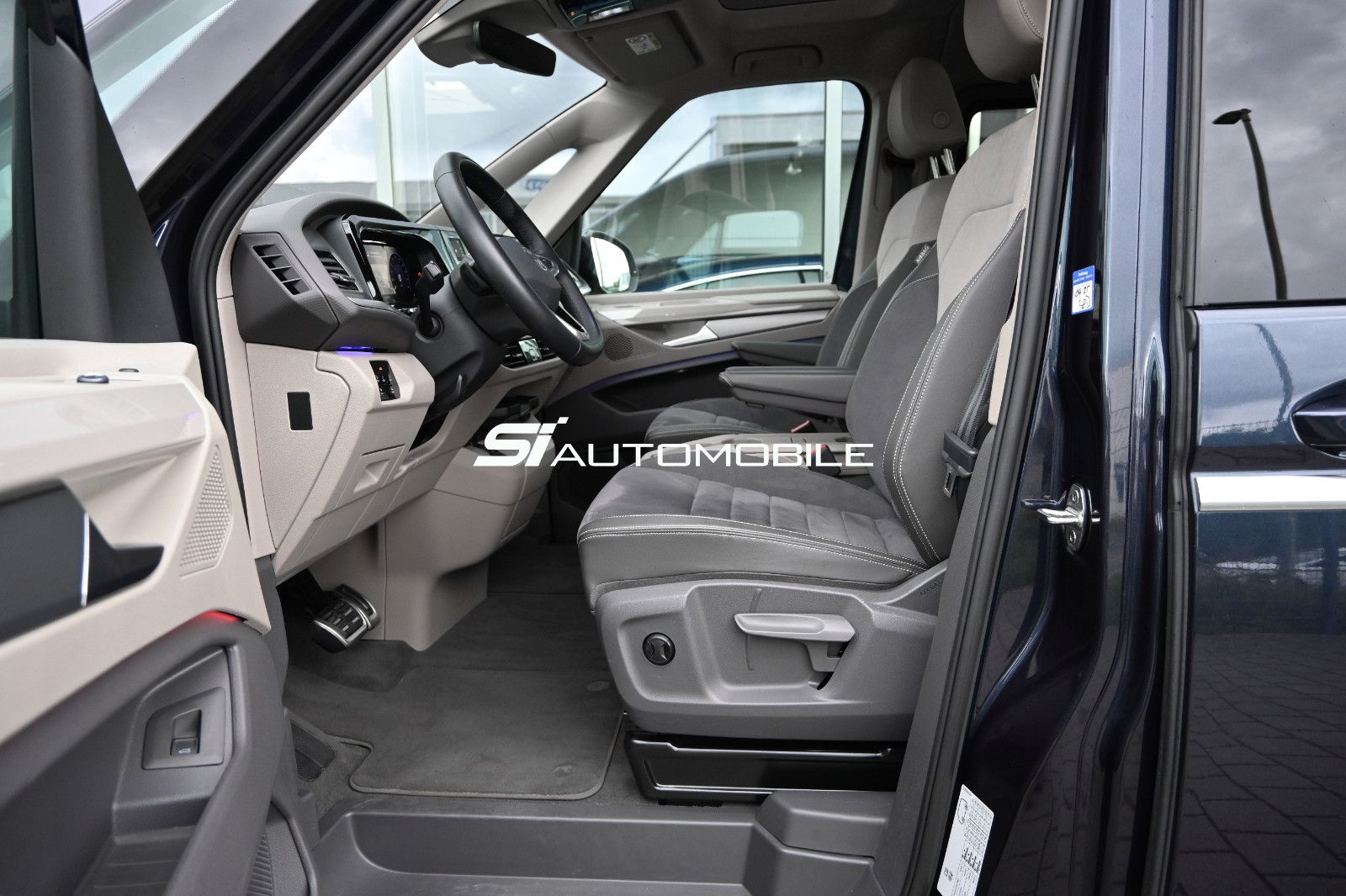 Fahrzeugabbildung Volkswagen T7 Multivan 2,0 TDI DSG Style Lang °UVP 80.587€°