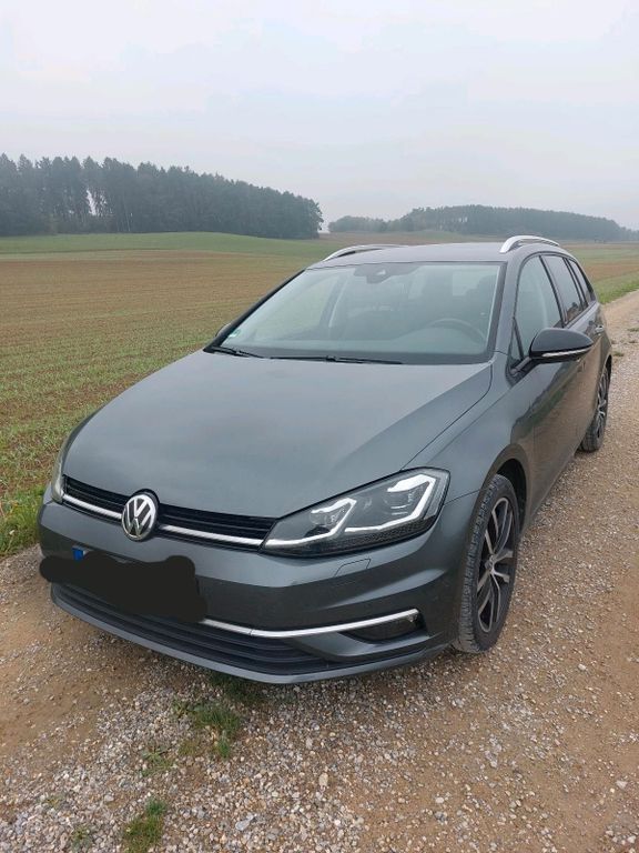 Image of Volkswagen Golf