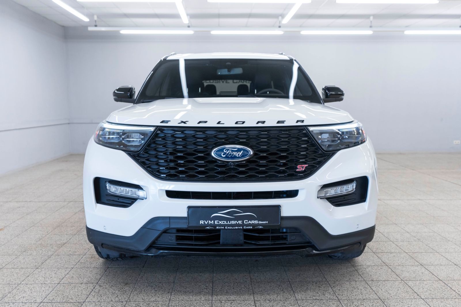 Fahrzeugabbildung Ford Explorer ST 3.0L AWD ACC LED 360° B&O PANO AHK