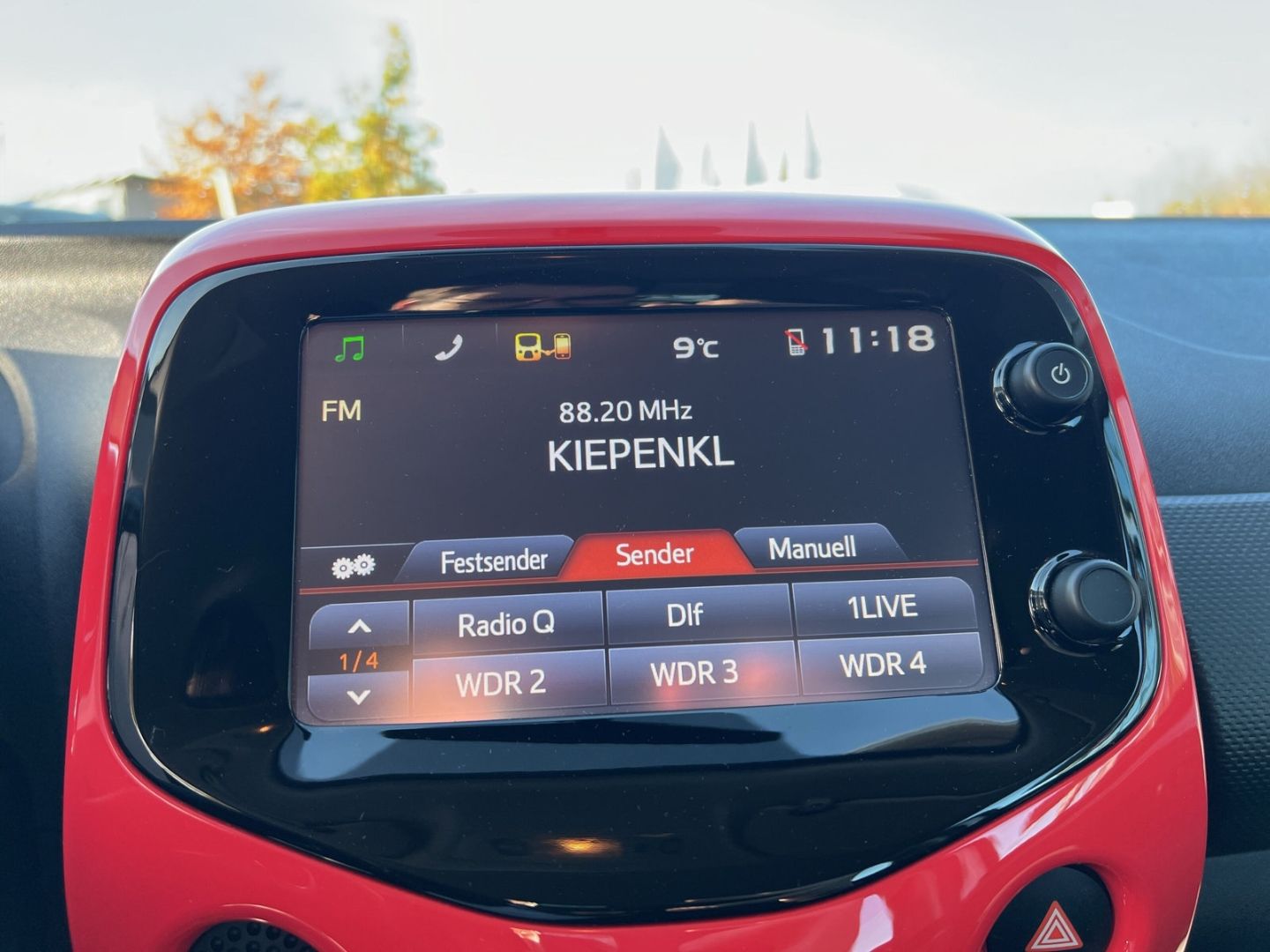 Fahrzeugabbildung Citroën C1 VTi 68 Airscape Feel Faltdach Notbremsass.