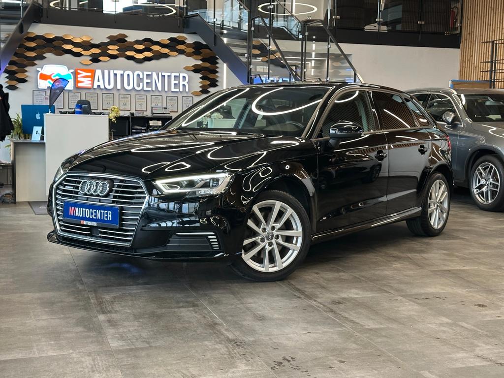 Audi A3 Sportback NAVTEMPOSitzHZ2ZONENPDC 2020