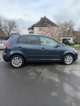 Volkswagen Golf Plus 1.6 TDI DSG Zahnriemen/Service neu,TOP - Volkswagen Golf aus 2011: 1.6