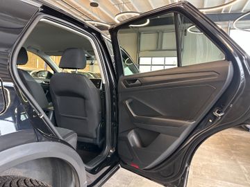 Volkswagen T-Roc Style *1. Hand*Klima*SHZ*AppConnect*DAB*BT