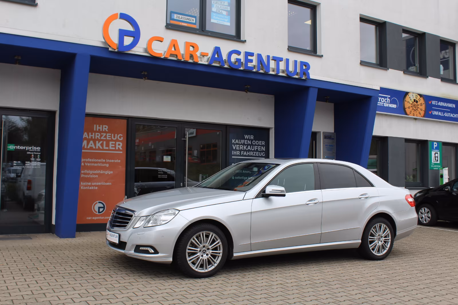 Mercedes-Benz E 350 E Limousine E 350 4Matic