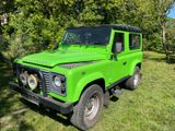 Land Rover Defender 90 Td4 RHD - Land Rover Defender mit Diesel-Antrieb