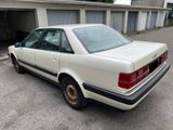 Audi V8 - Audi V8