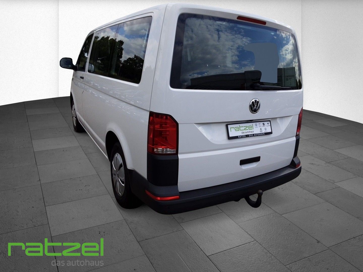 Fahrzeugabbildung Volkswagen T6.1 Kombi KR 2.0 TDI 9-Sitze+AHK+KAMERA+