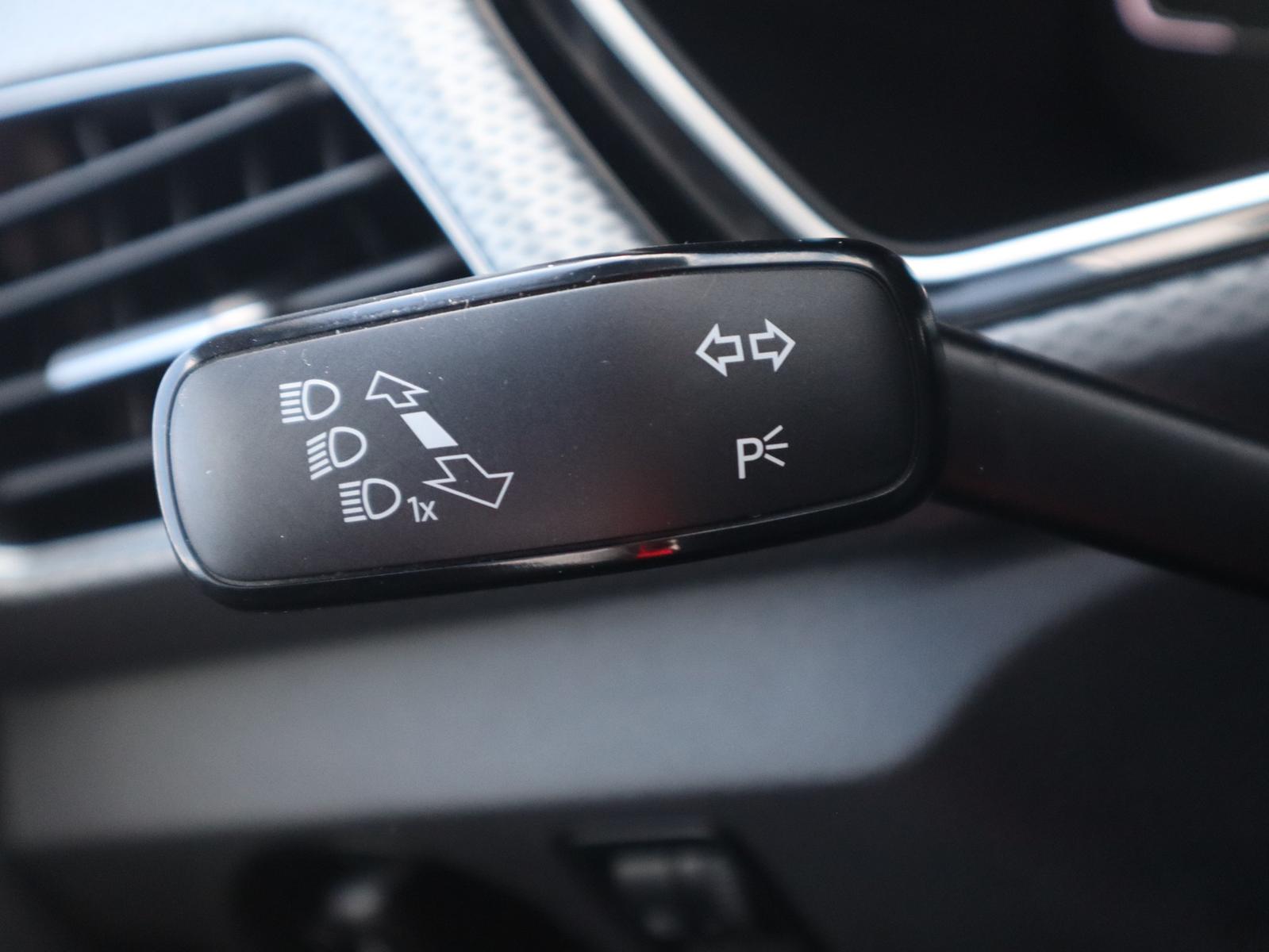 Volkswagen T-Cross 1.0 Active Navi Sitzheizung Kamera PDC, миниатюра 27