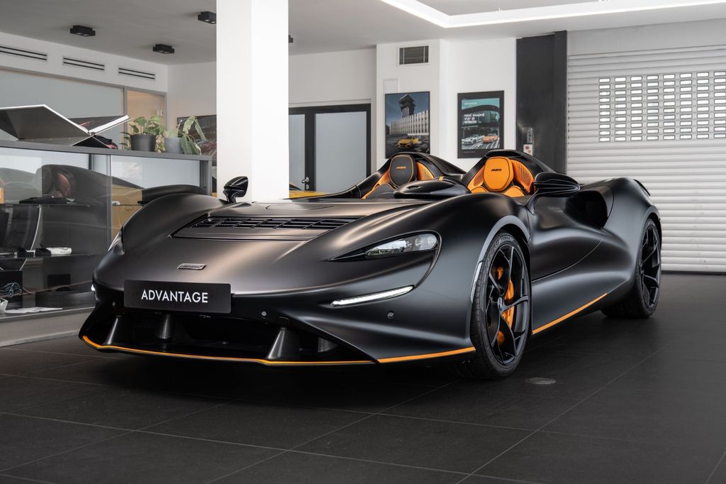 Image of McLaren Elva