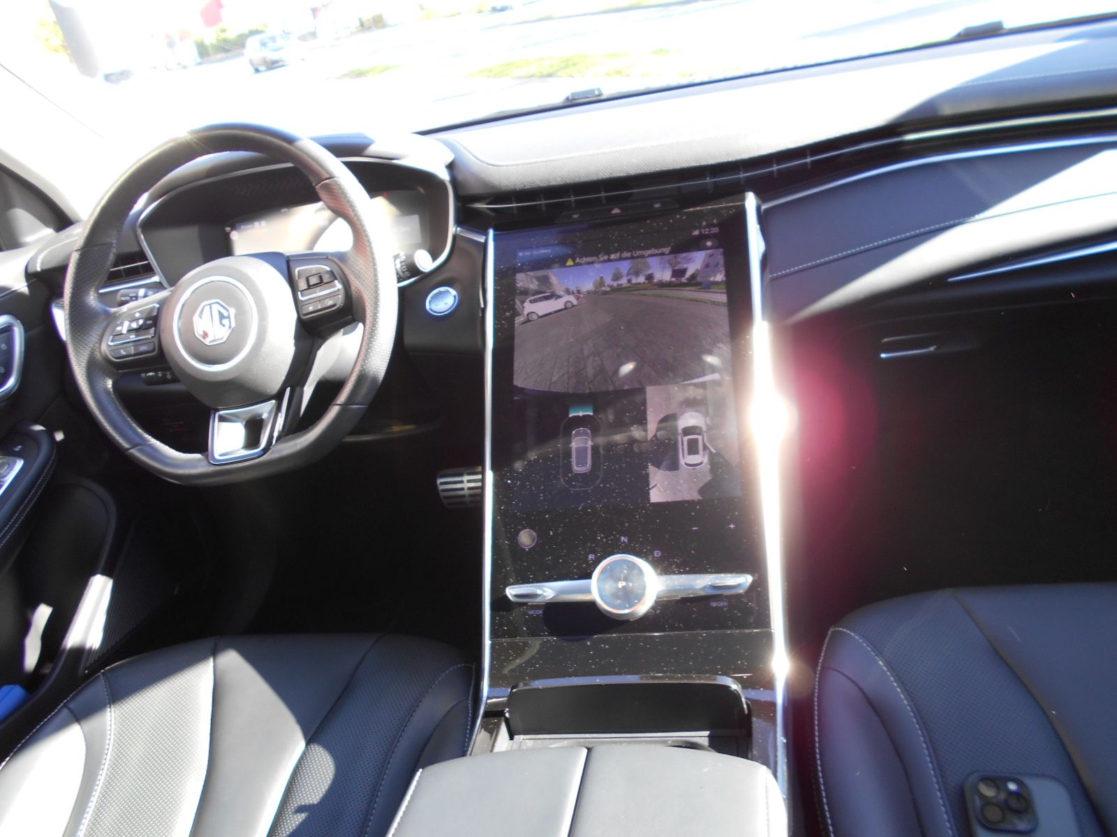 Fahrzeugabbildung MG Marvel R Luxury