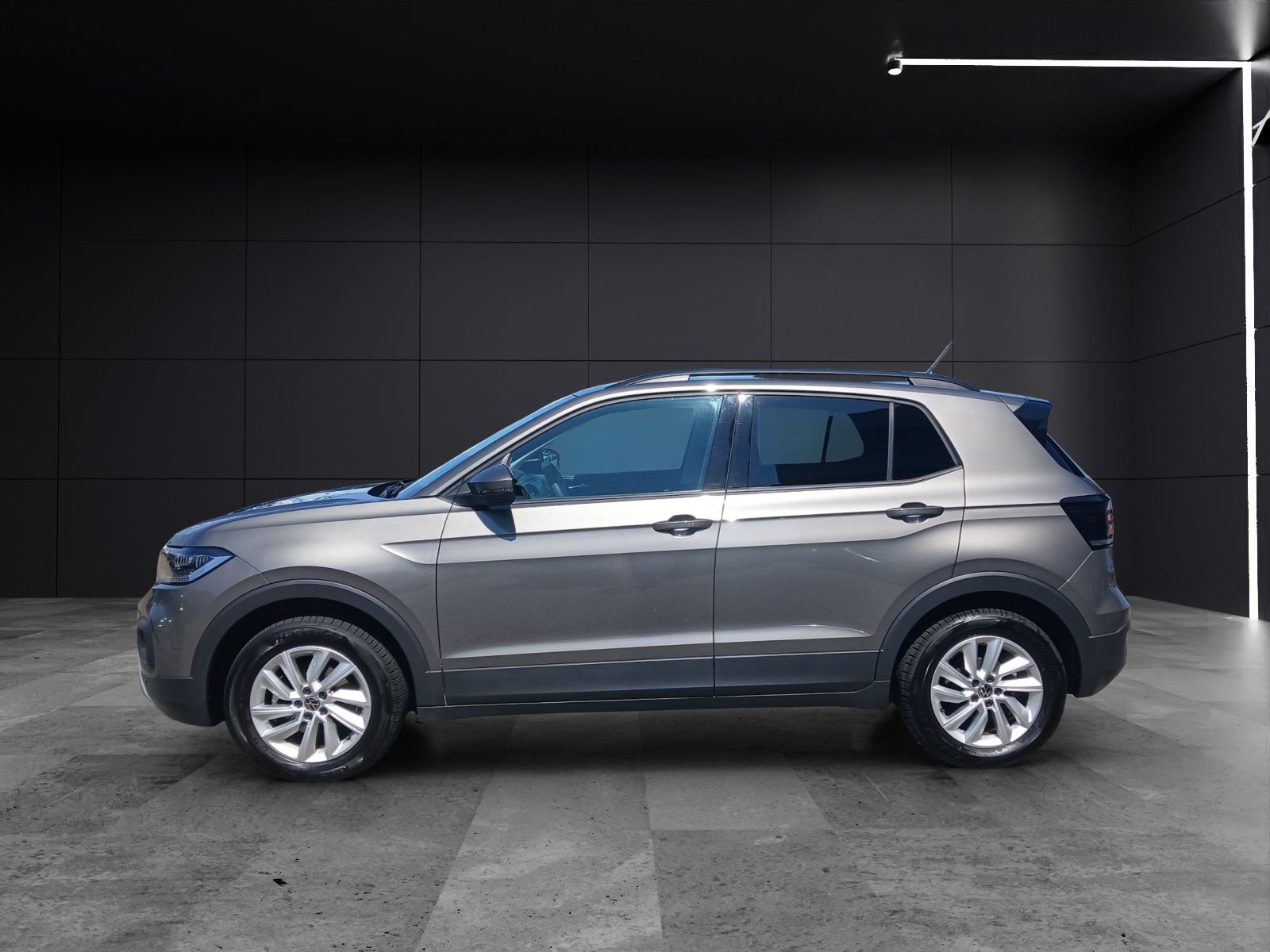 Fahrzeugabbildung Volkswagen T-Cross TSI Life LED