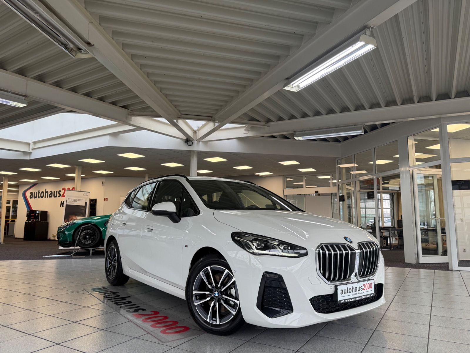BMW 218I Active Tourer M Sportpaket HUD 360° H&K