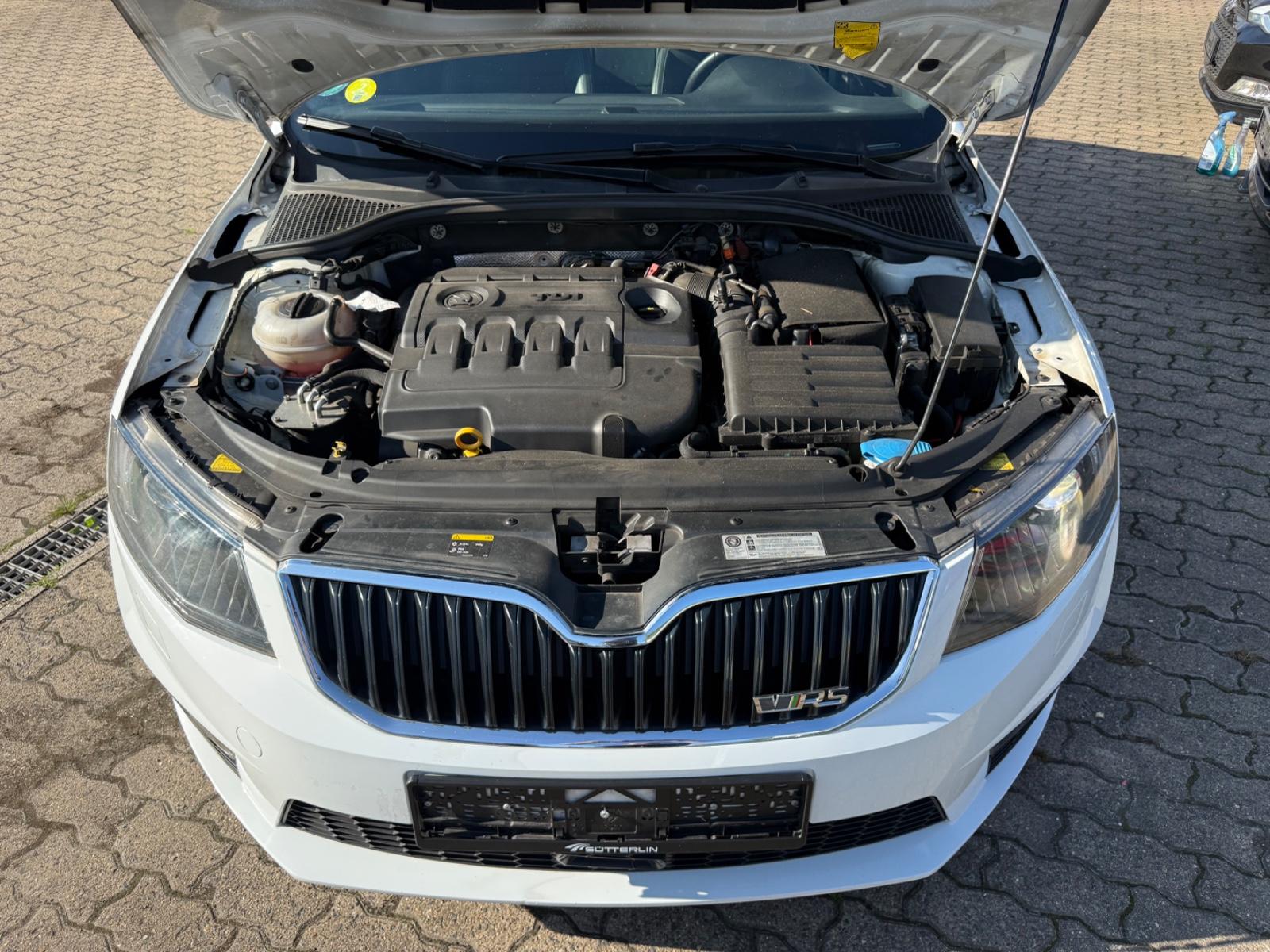 Skoda Octavia 2015 — photo 21