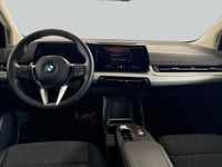 BMW 220 Active Tourer - Vorschau Bild 14