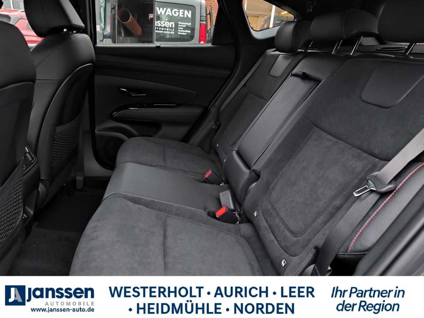 Fahrzeugabbildung Hyundai TUCSON FL (MY26) 1.6 T-GDI (150 PS) 7-DCT 2WD N