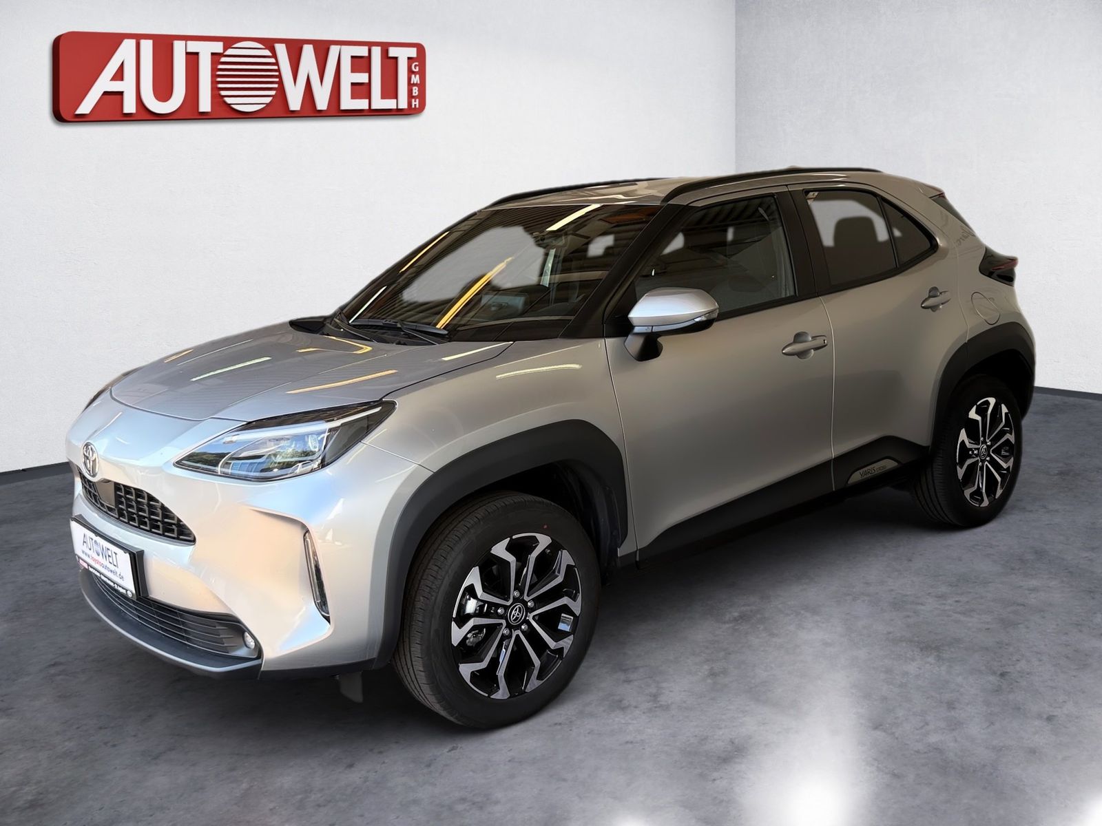 Fahrzeugabbildung Toyota Yaris Cross 1.5 Hybrid Teamplayer KlimaA,LED,SHZ