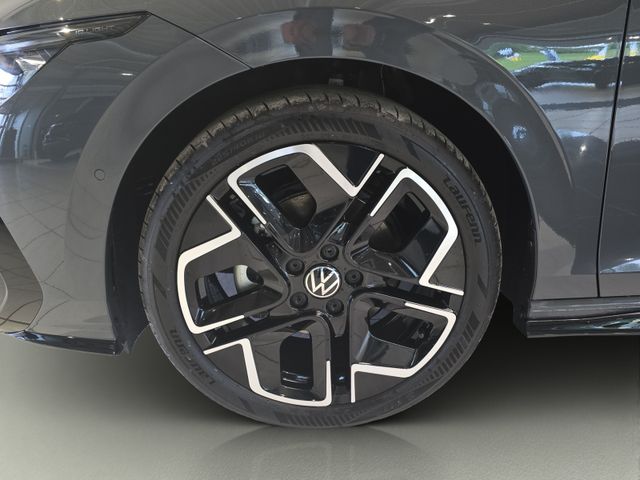 Golf VIII Var. R-Line 1.5 eTSI DSG*AHK*IQ.LIGHT*